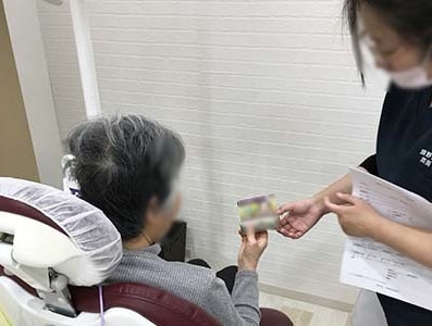 全国の歯科医院・社交ダンス教室での薬用ハミガキサンプリング事例3