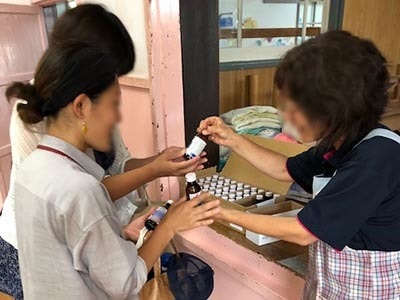 幼稚園/保育園における家事・育児・仕事に忙しい保護者に向けた栄養ドリンクサンプリング事例4