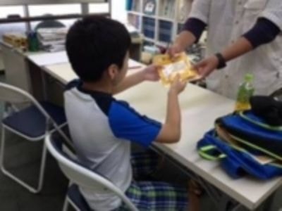 学習塾での栄養調整食品サンプリング事例3