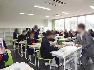 大手携帯キャリアによる受験生応援キットの中学3年生向けサンプリング事例3