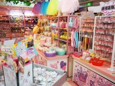 女子小中生向けアクセサリー&雑貨店舗Sでのサンプリング2