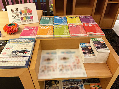 都内観光客やインバウンド客に向けた宿泊施設での物産展イベント告知チラシ設置サンプリング事例4
