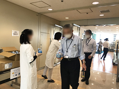 企業・法人でのビジネスパーソンに向けたマウスウォッシュサンプリング事例1