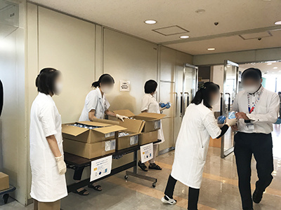 企業・法人でのビジネスパーソンに向けたマウスウォッシュサンプリング事例2