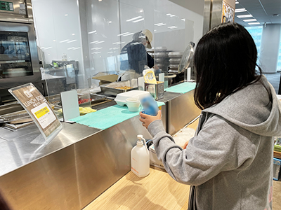 企業・法人でのビジネスパーソンに向けたマウスウォッシュサンプリング事例