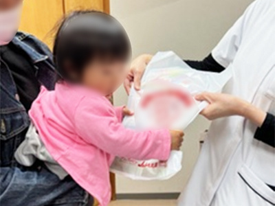 小児科・産婦人科での学資保険サービス(共済)告知サンプリング事例4
