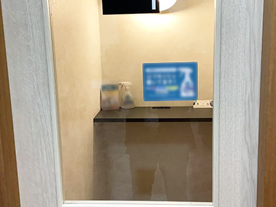 シェアオフィス/コワーキングスペースにおける除菌スプレーのタッチ&トライプロモーション事例2